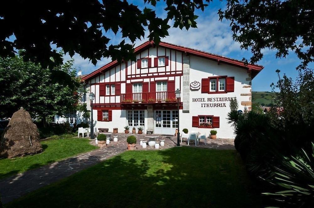Hotel Ithurria - Teritoria Aïnhoa Exterior foto